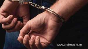 two-arrested-for-robbing-cold-store-at-knifepoint_bahrain