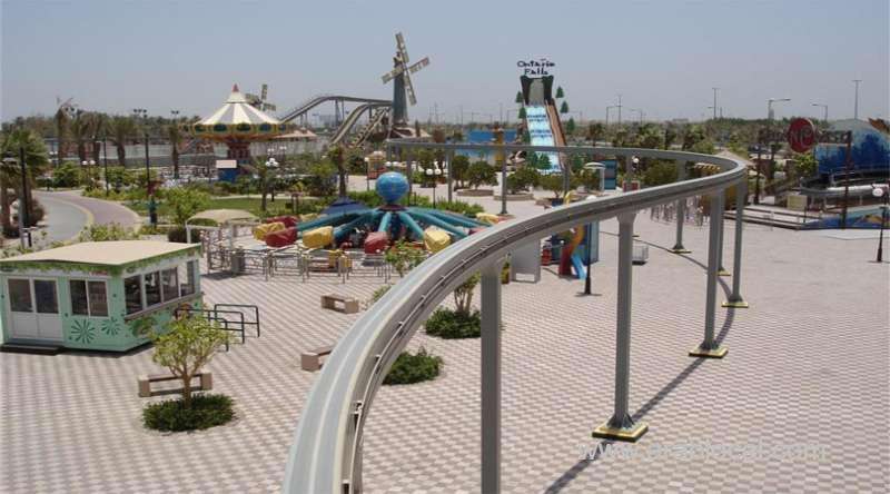 adhari-park-shuts-down-due-to-financial-crisis_bahrain