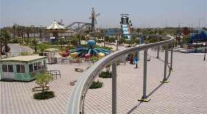 adhari-park-shuts-down-due-to-financial-crisis_bahrain