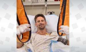 -romain-grosjean-recovering-in-bdf-hospital_bahrain
