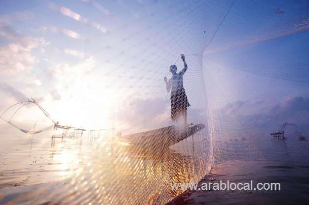 -new-boat-ramp-in-north-sitra-provides-easy-access-for-fishermen_bahrain