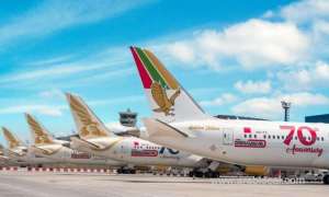 -travellers-required-to-self-isolate-until-negative-result-issued_bahrain