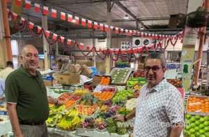 30-trucks-and-2-cargo-planes-loaded-with-food-arrive_bahrain