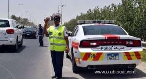 chain-car-accident-causes-huge-jams_bahrain