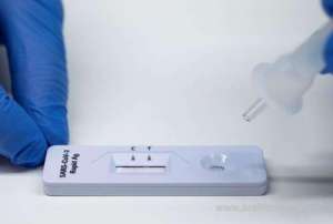 worker-infects-14-colleagues_bahrain