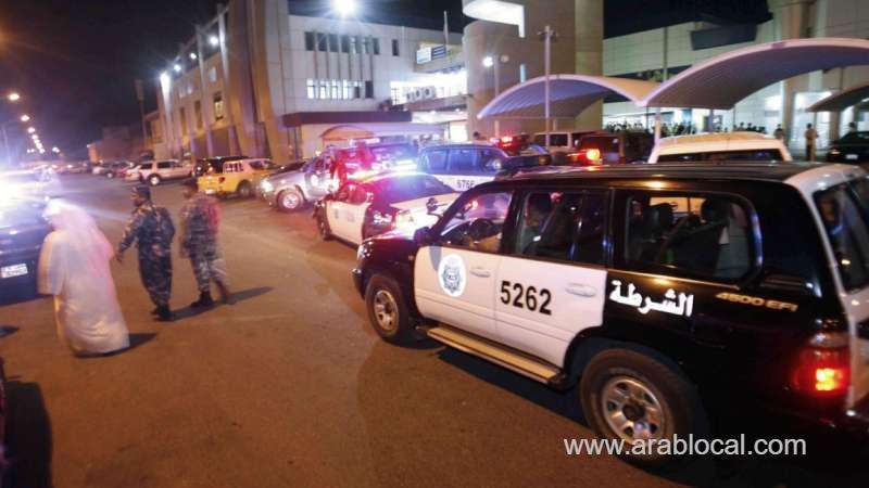 a-muharraq-man-has-been-caught-burying-drugs_bahrain