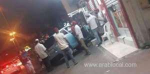 car-crashes-into-a-shop-in-sitra_bahrain