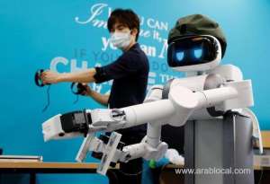 robot-built-for-japan's-ageing-workforce-finds-coronavirus-role_bahrain