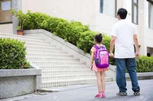 questions-you-should-ask-when-visiting-a-school_bahrain