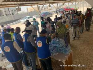 icrf-thirst-quenchers---over-250-workers-helped-during-the-fifth-series_bahrain